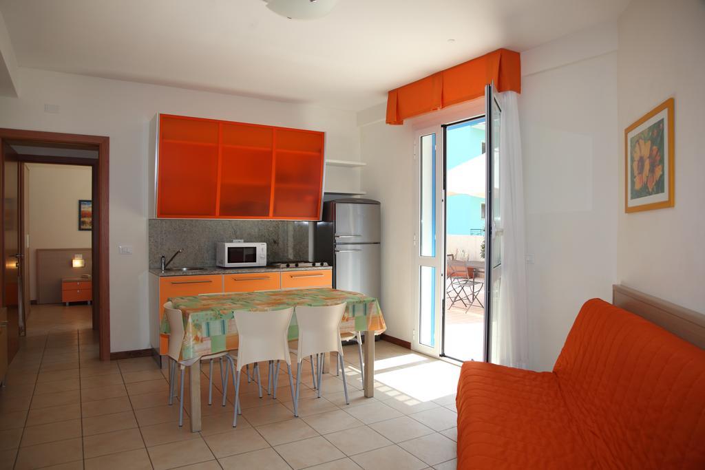 Aparthotel Gioia Caorle Pokój zdjęcie