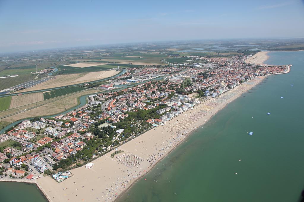 Aparthotel Gioia Caorle Zewnętrze zdjęcie