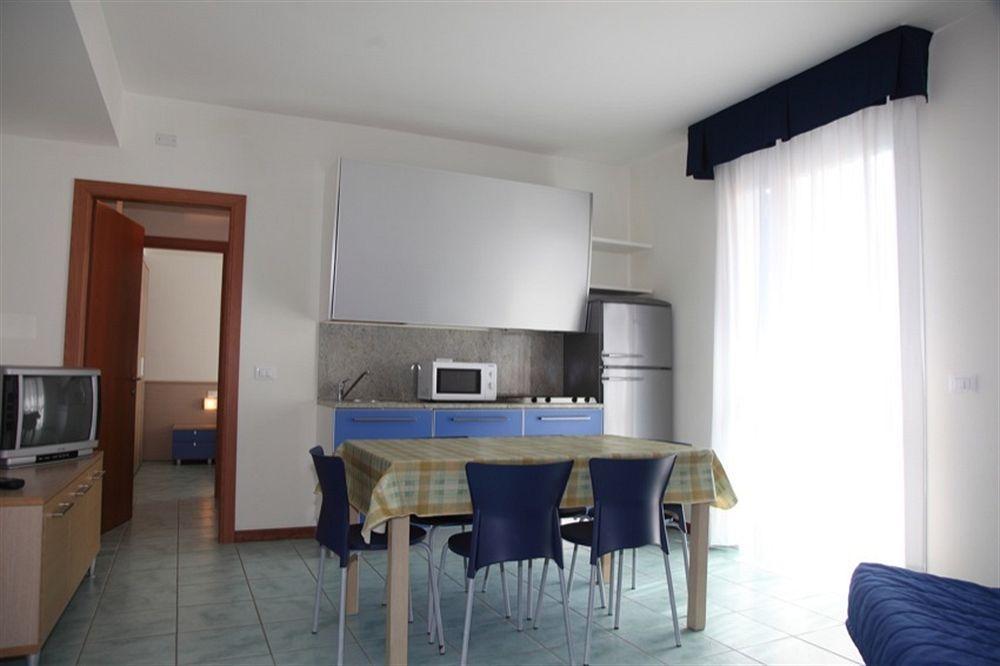 Aparthotel Gioia Caorle Zewnętrze zdjęcie