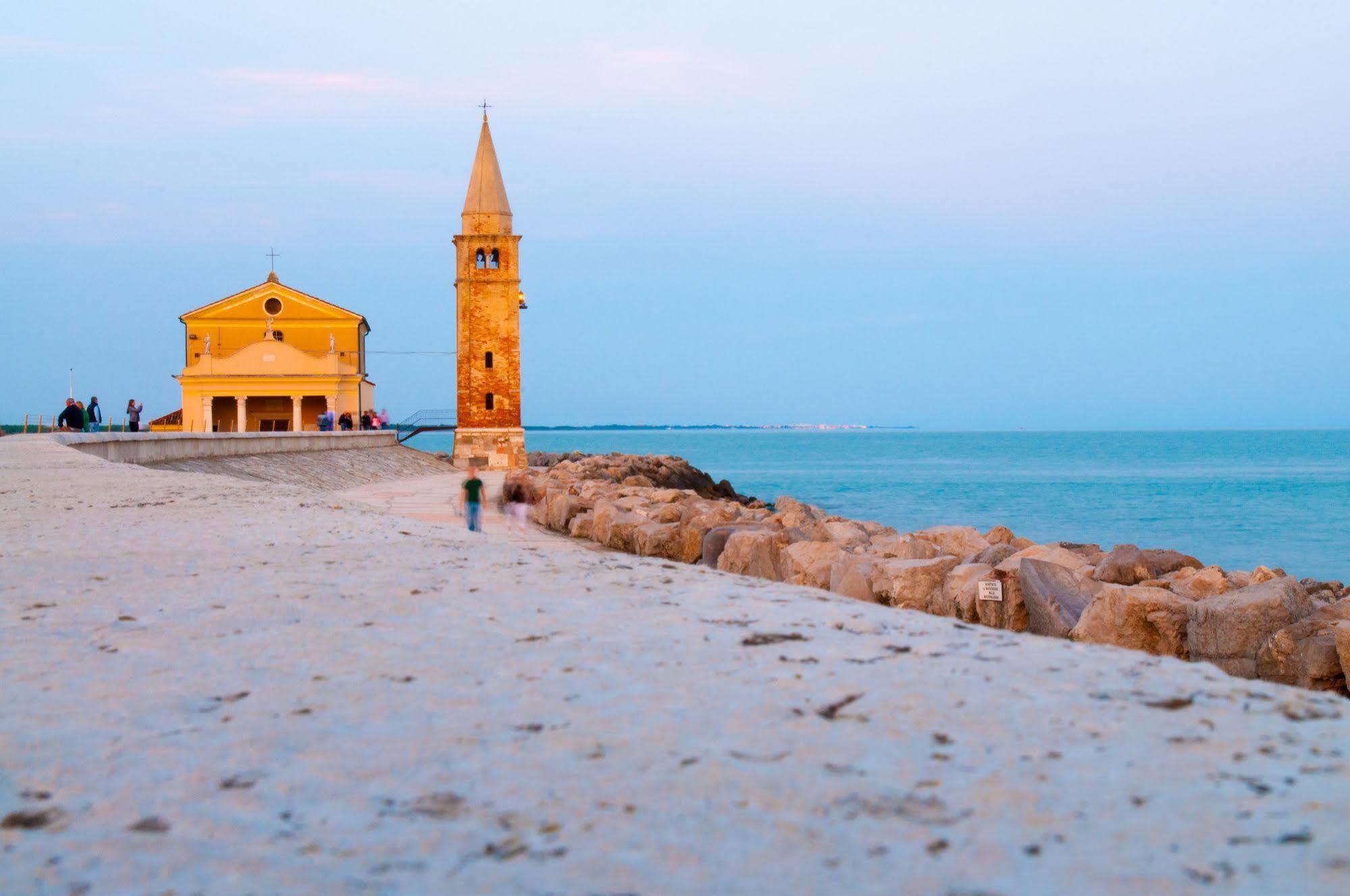 Aparthotel Gioia Caorle Zewnętrze zdjęcie